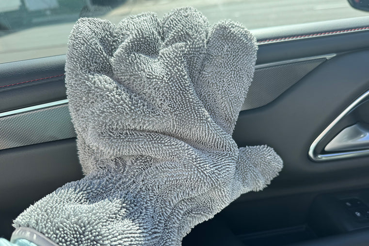 FIVE FINGER GRAY INTERIOR MITT 2PK — Side View by AutoFiber